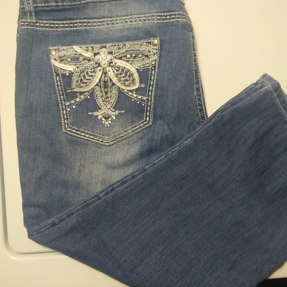 Cute designed capri